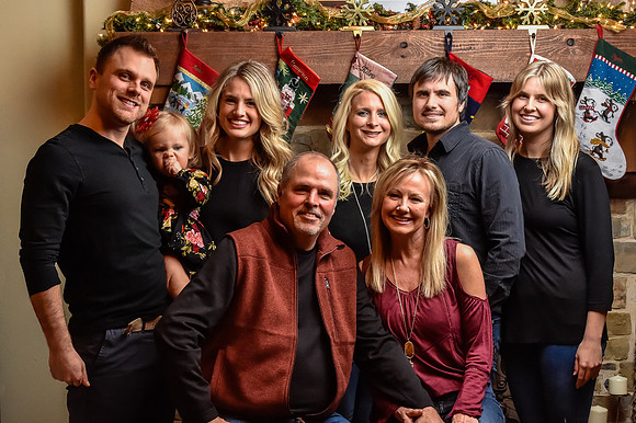 Mitchell family portrait 2017-227